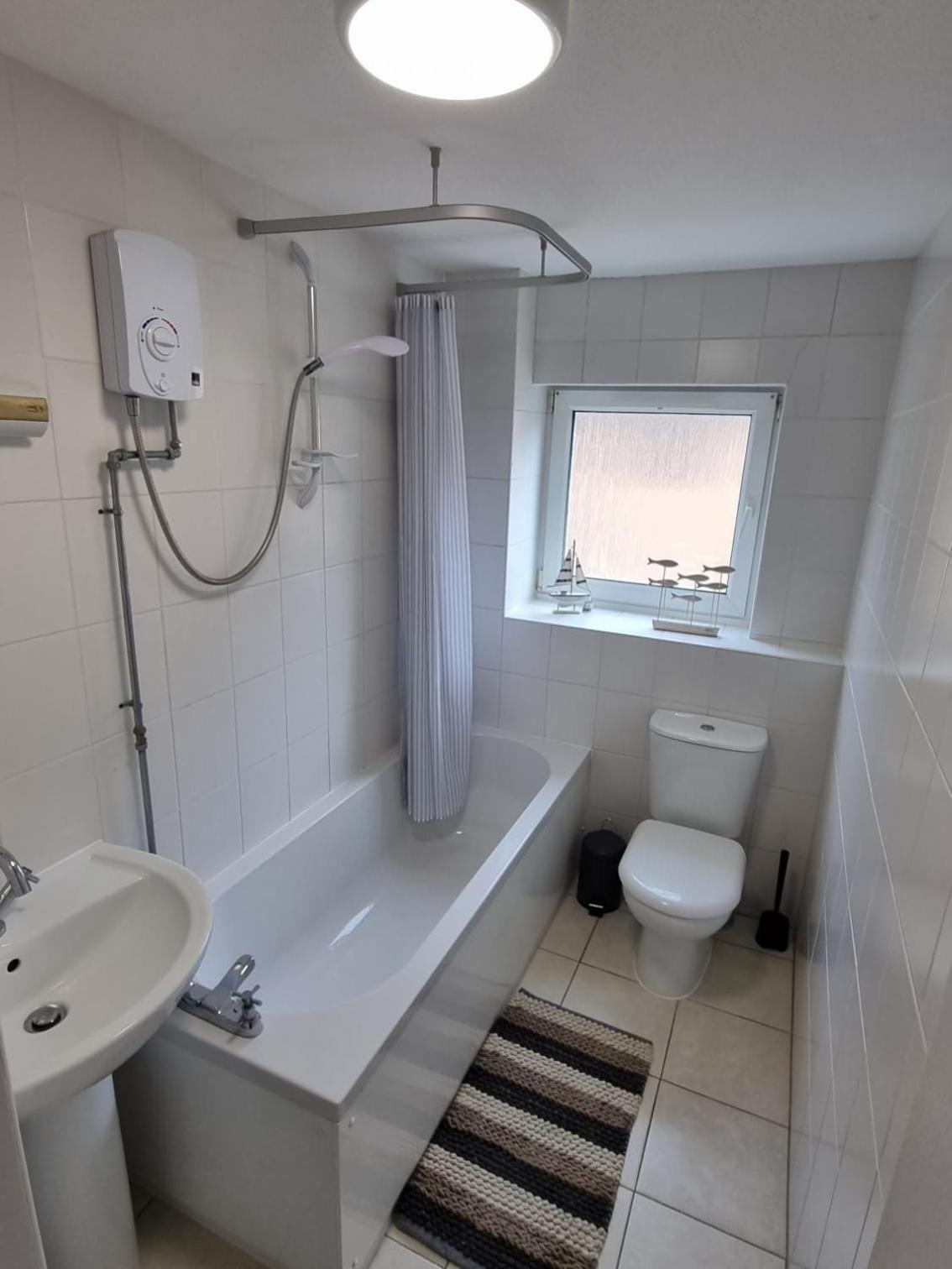 Ferienwohnung New With Free Offstreet Parking The Lookout At Ryde Esplanade Exterior foto